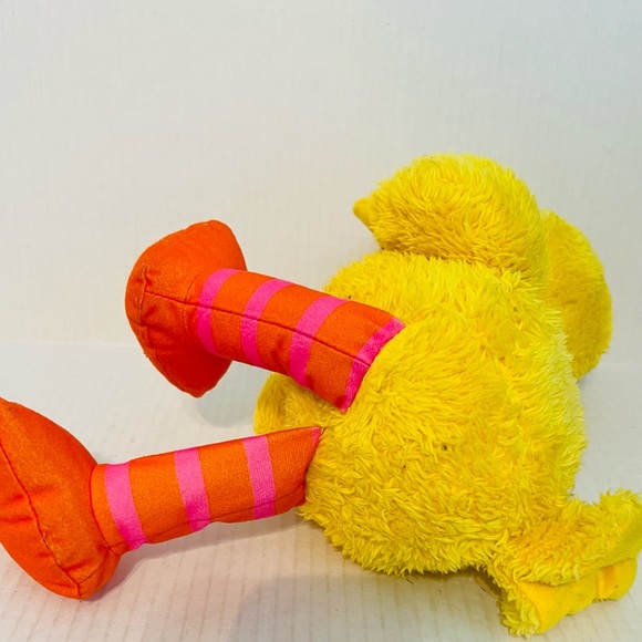Sesame Street Big Bird Plush - Picture 5 of 5